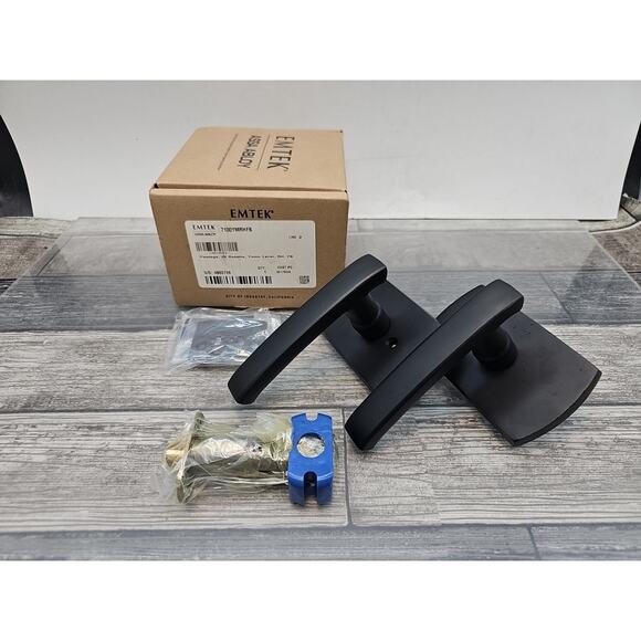 Emtek Yuma Levers Passage #4 Rosetta Right Hand Flat Black (7100YMRHFB) [91] - Picture 2 of 12